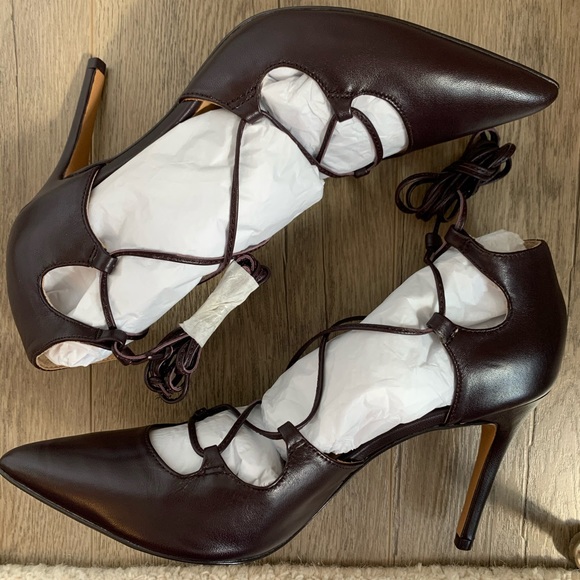 🆕Banana Republic Dakota Plum Lace Up Pumps Size 8 - Picture 9 of 9